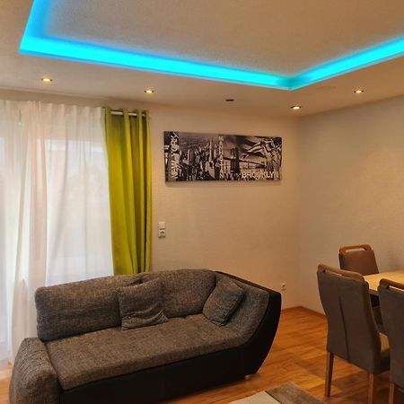 Exklusive Moderne 2 Zi. Wohnung In Ruhiger Lage Schechingen Buitenkant foto