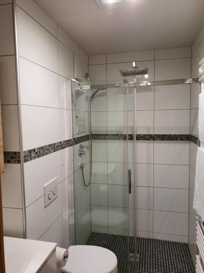 Exklusive Moderne 2 Zi. Wohnung In Ruhiger Lage Schechingen Buitenkant foto