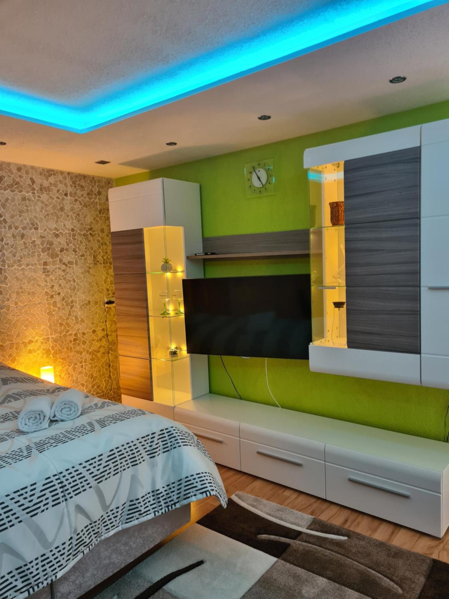 Exklusive Moderne 2 Zi. Wohnung In Ruhiger Lage Schechingen Buitenkant foto