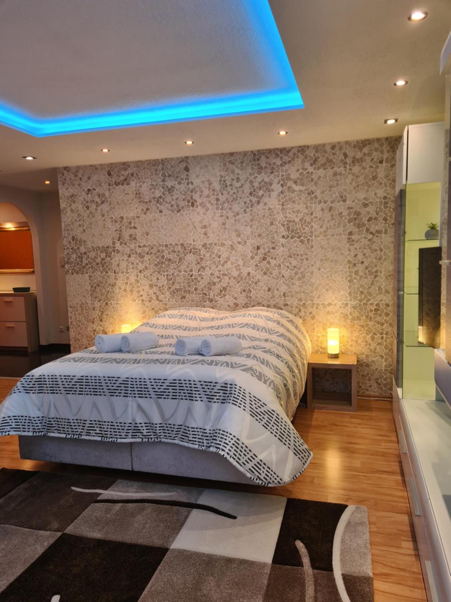 Exklusive Moderne 2 Zi. Wohnung In Ruhiger Lage Schechingen Buitenkant foto